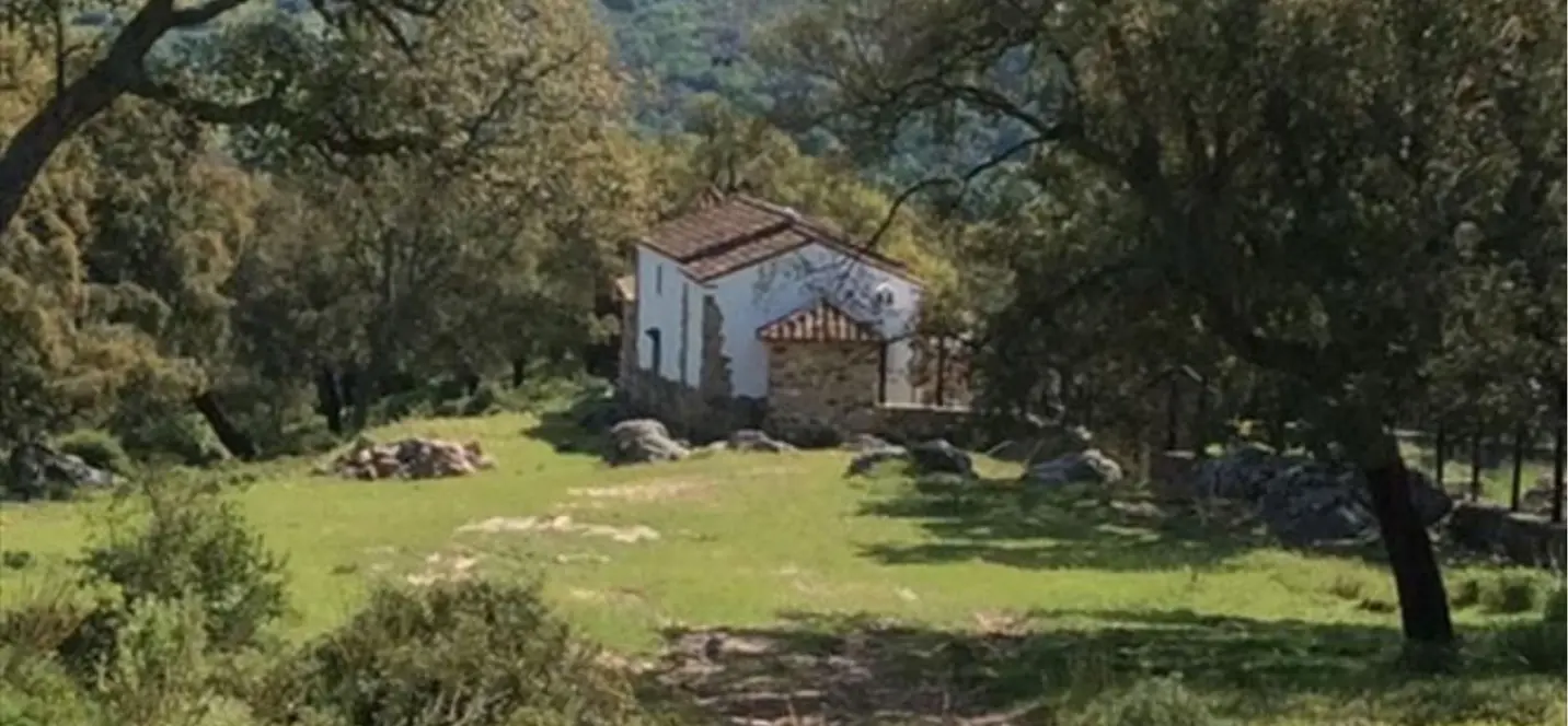 Venta de finca - cortijo en Cortes de la Frontera 2