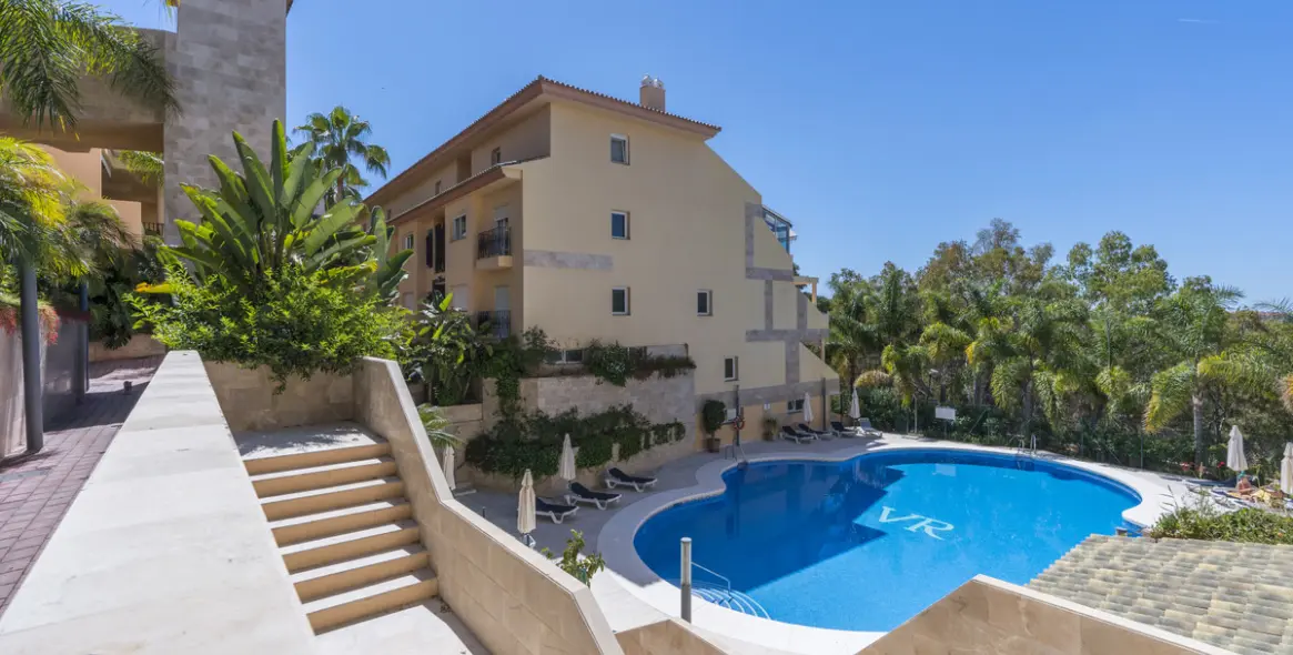 Venta de apartamento en planta baja en Nueva Andalucía (distrito Nueva Andalucía) 2