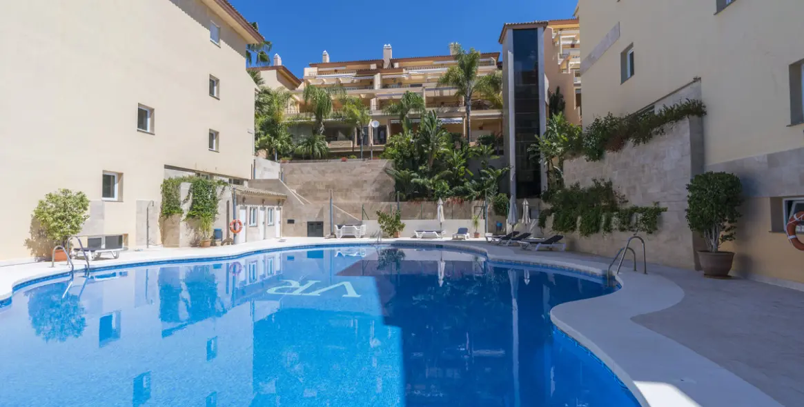 Venta de apartamento en planta baja en Nueva Andalucía (distrito Nueva Andalucía) 3