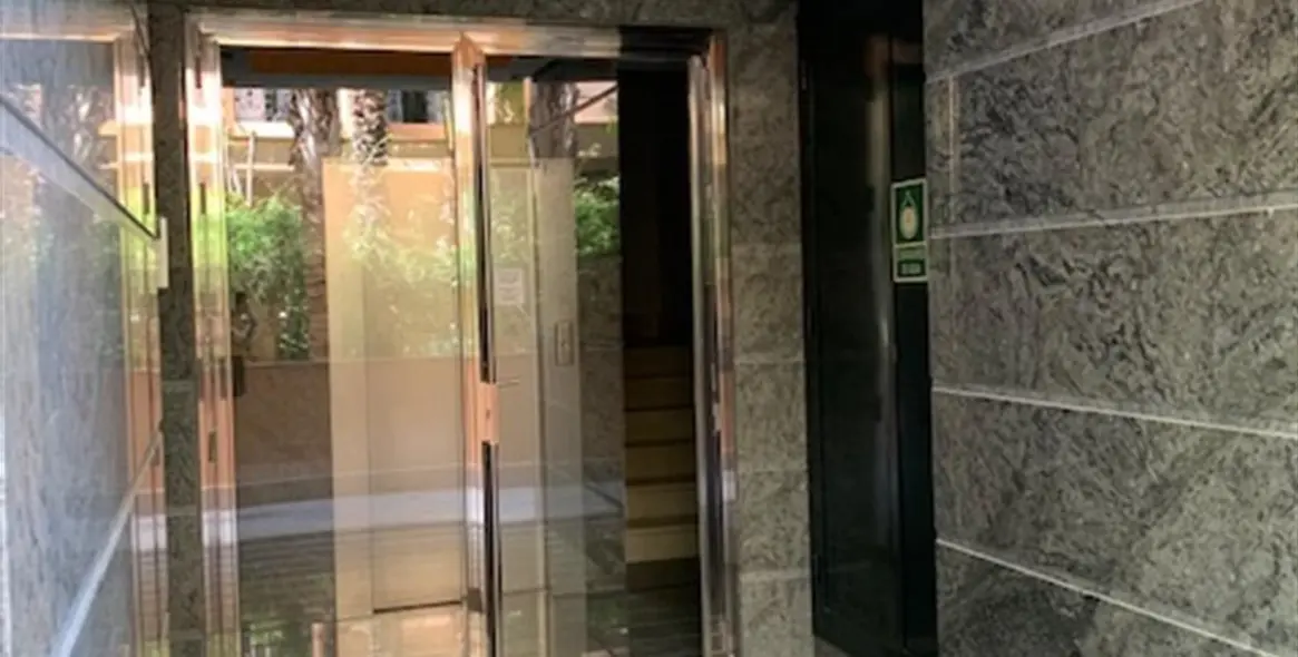 Venta de apartamento en planta baja en Nueva Andalucía 12