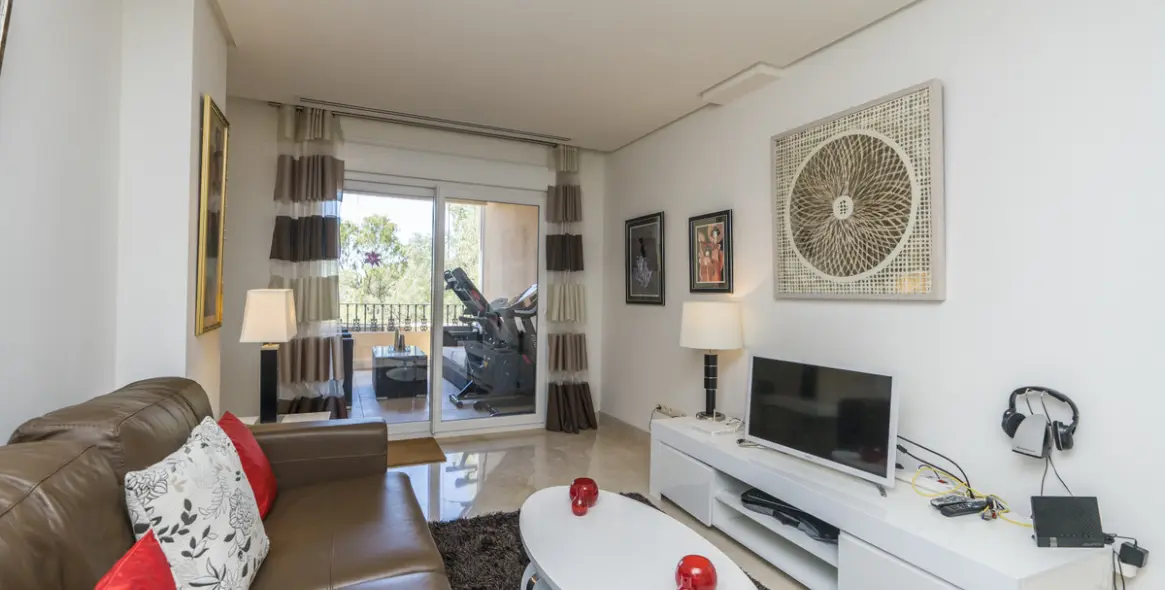 Venta de apartamento en planta baja en Nueva Andalucía 13