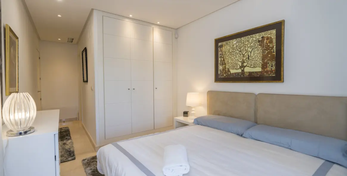 Venta de apartamento en planta baja en Nueva Andalucía 18