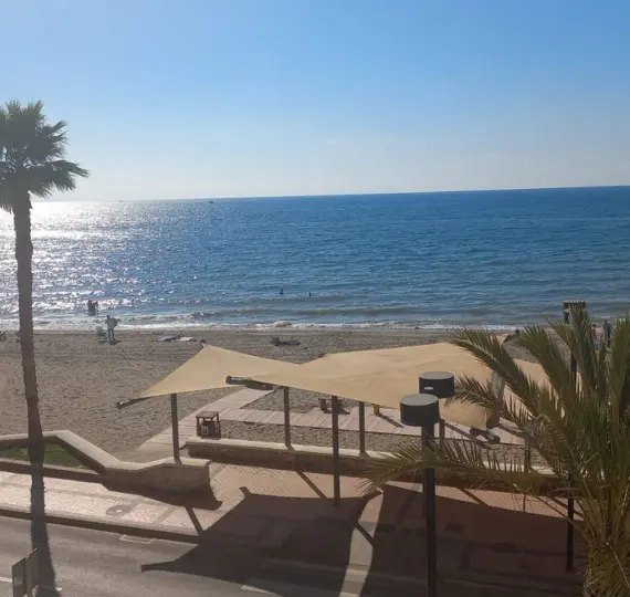 Middle floor apartment R4728739