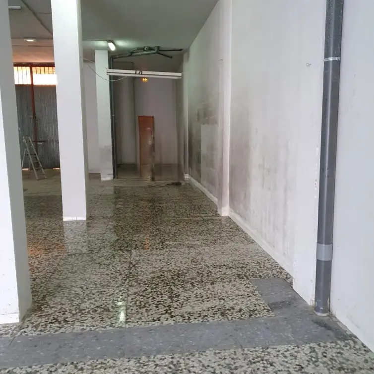 Sale of commercial premises in Las Lagunas