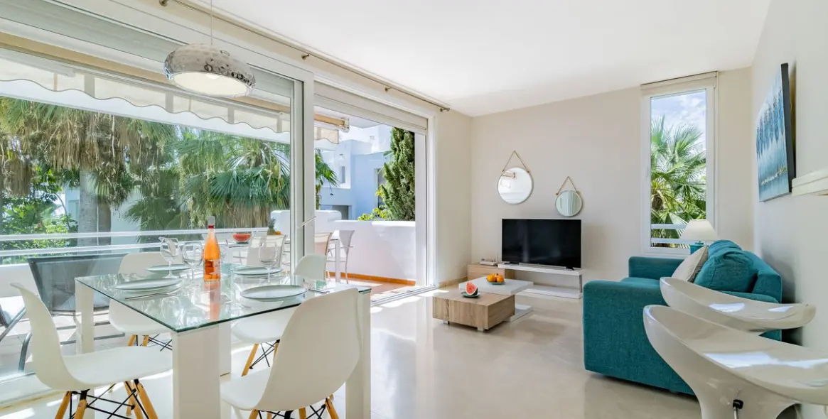 Продажа апартаментов на среднем этаже в Casares (район Casares) 1