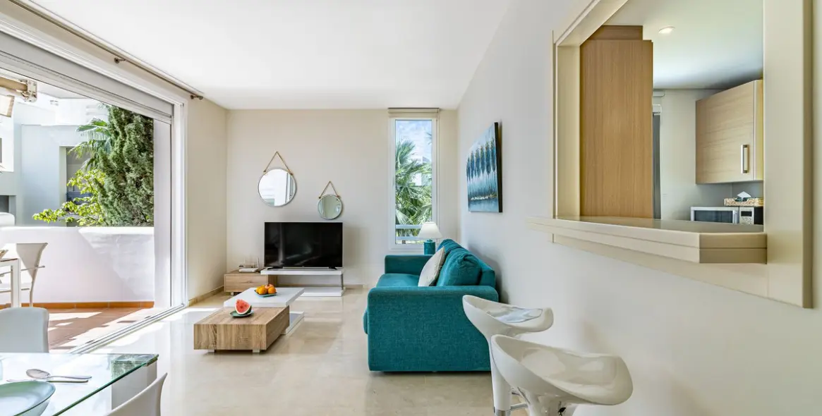 Продажа апартаментов на среднем этаже в Casares (район Casares) 2