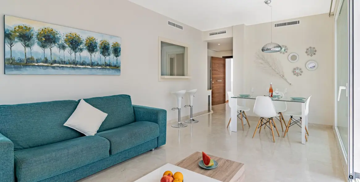 Продажа апартаментов на среднем этаже в Casares (район Casares) 3