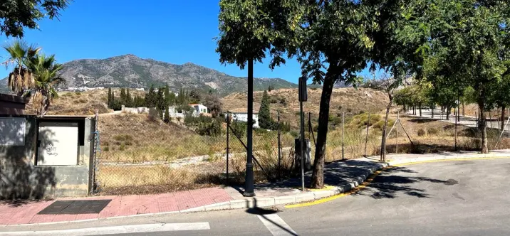 Parcela comercial R4845550 1