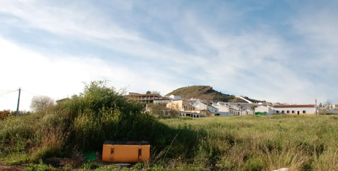 Venta de parcela residencial en Antequera 18