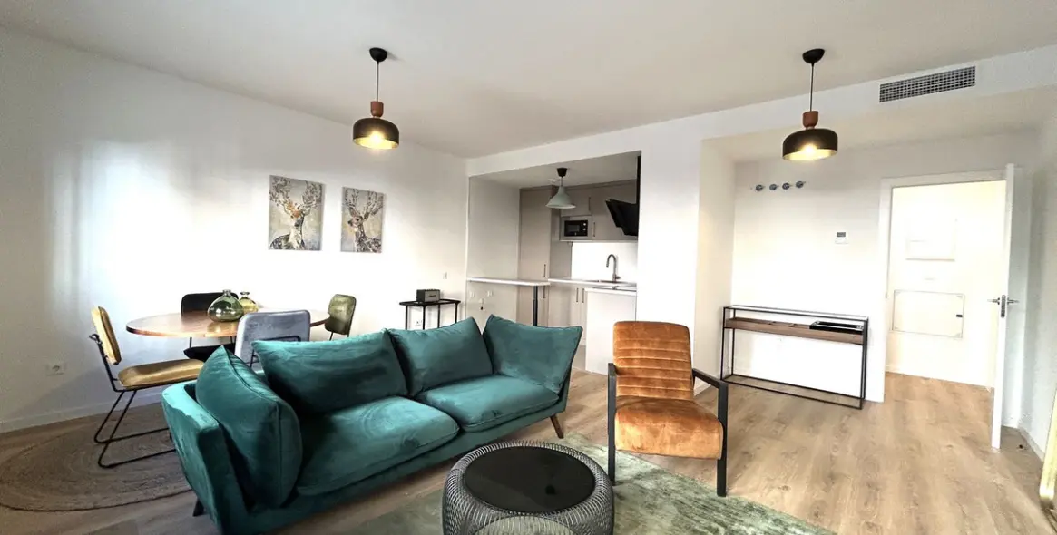 Sale of ground floor apartment in Malaga (district Málaga Centro) 8