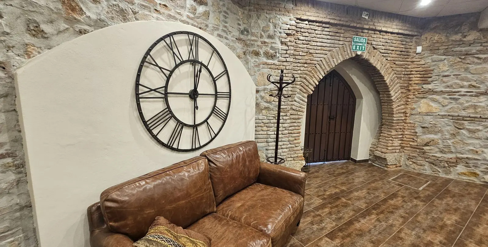 Продажа коммерческого помещения в Mijas 8