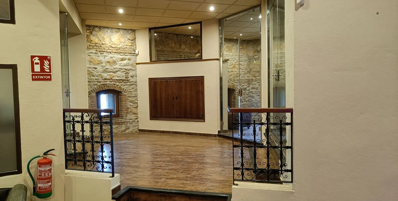 Продажа коммерческого помещения в Mijas 20