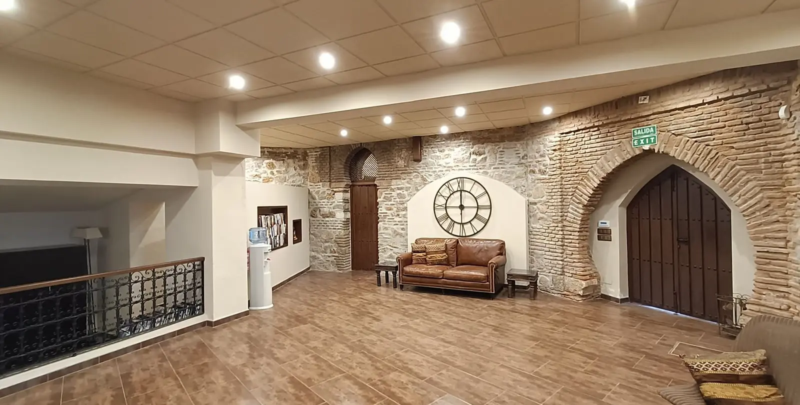 Продажа коммерческого помещения в Mijas 26