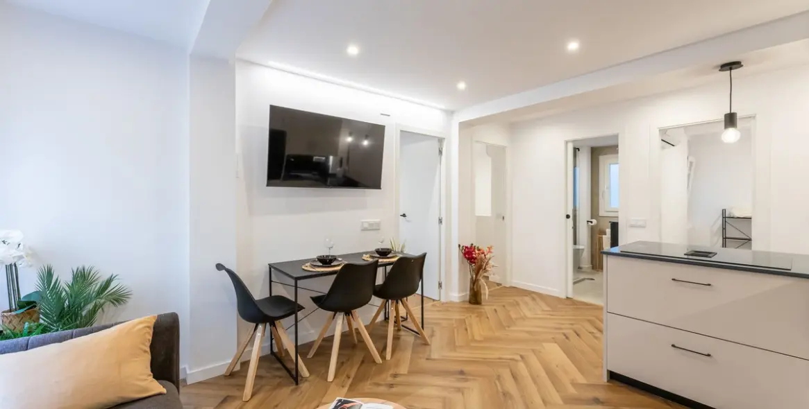 Venta de apartamento en planta media en Malaga (distrito Málaga Centro) 4