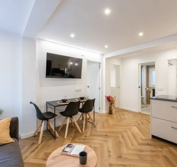 Apartamento en planta media R5020579