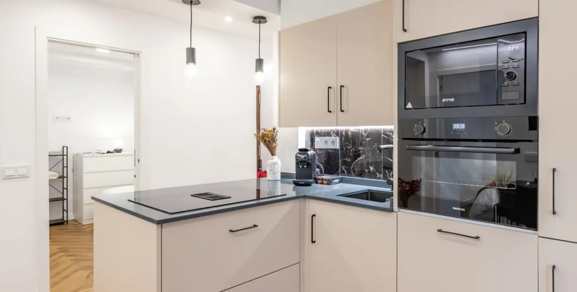 Venta de apartamento en planta media en Malaga (distrito Málaga Centro) 5