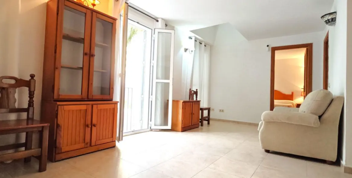 Продажа апартаментов на первом этаже в Benalmadena Costa 2