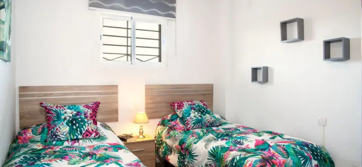 Penthouse R4994044 4