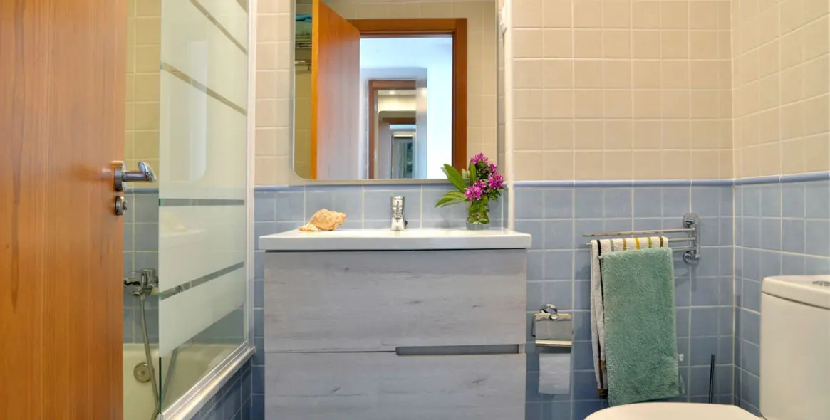 Sale of penthouse in Estepona 16