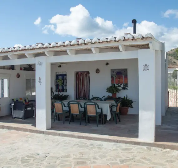 Detached villa R5069761