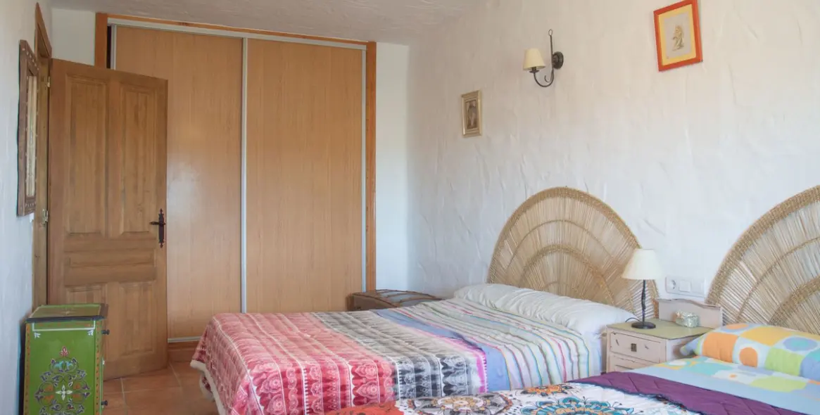 Sale of detached villa in Frigiliana 13