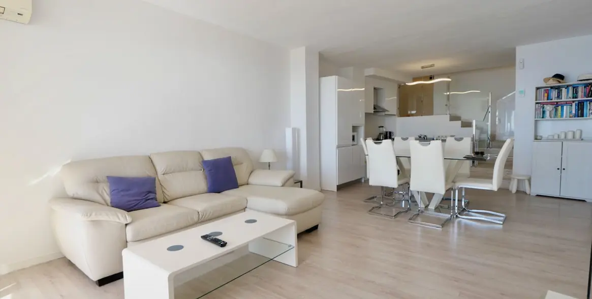 Продажа апартаментов на среднем этаже в Puerto de Cabopino 12