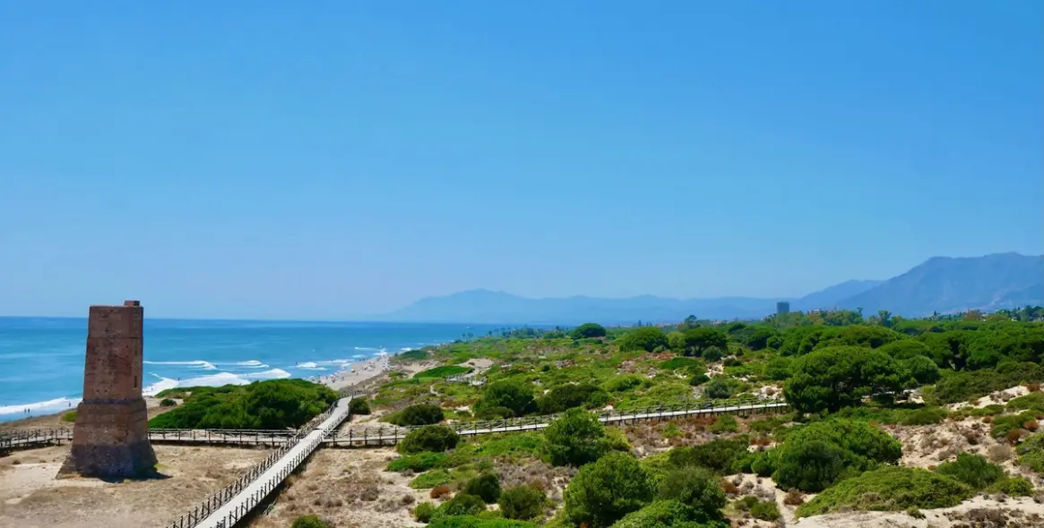 Продажа апартаментов на среднем этаже в Puerto de Cabopino 14