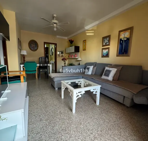 Продажа апартаментов на первом этаже в Fuengirola