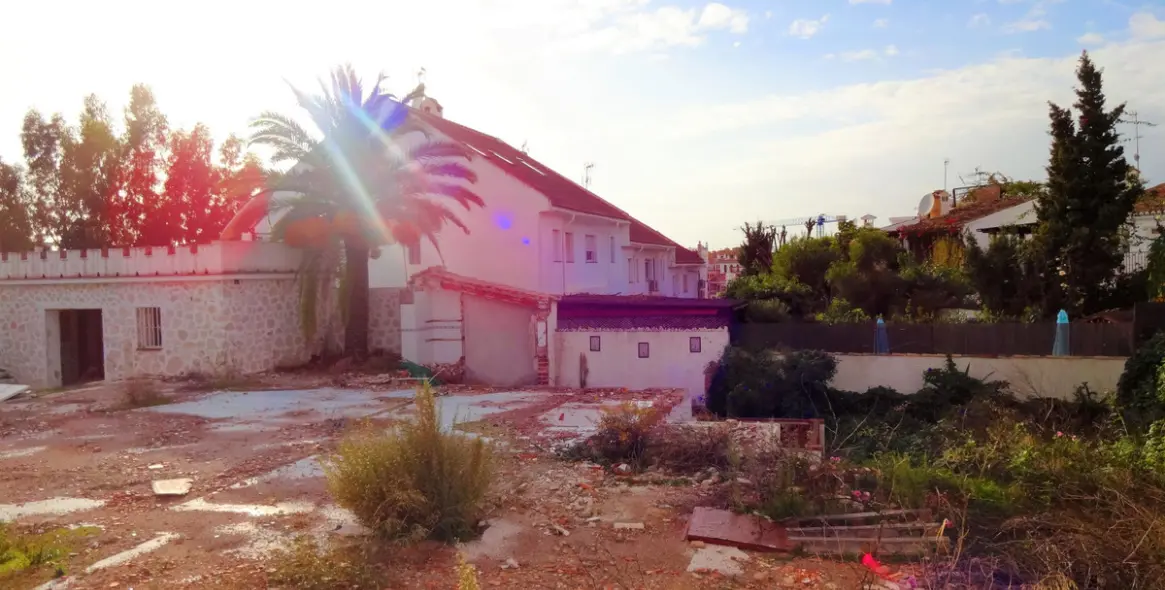 Продажа  жилого участка в Calypso 8