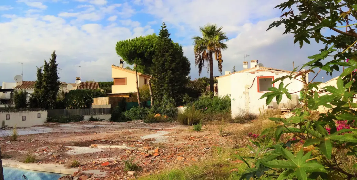 Продажа  жилого участка в Calypso 10