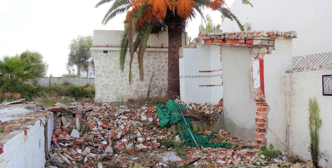 Продажа  жилого участка в Calypso 11