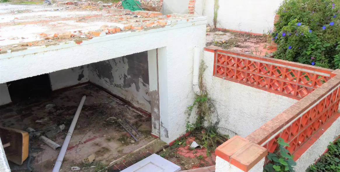 Продажа  жилого участка в Calypso 16