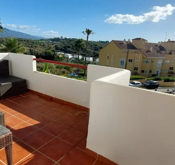 Sale of middle floor apartment in Bel Air