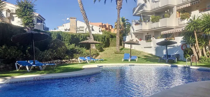 Sale of middle floor apartment in Bel Air 2