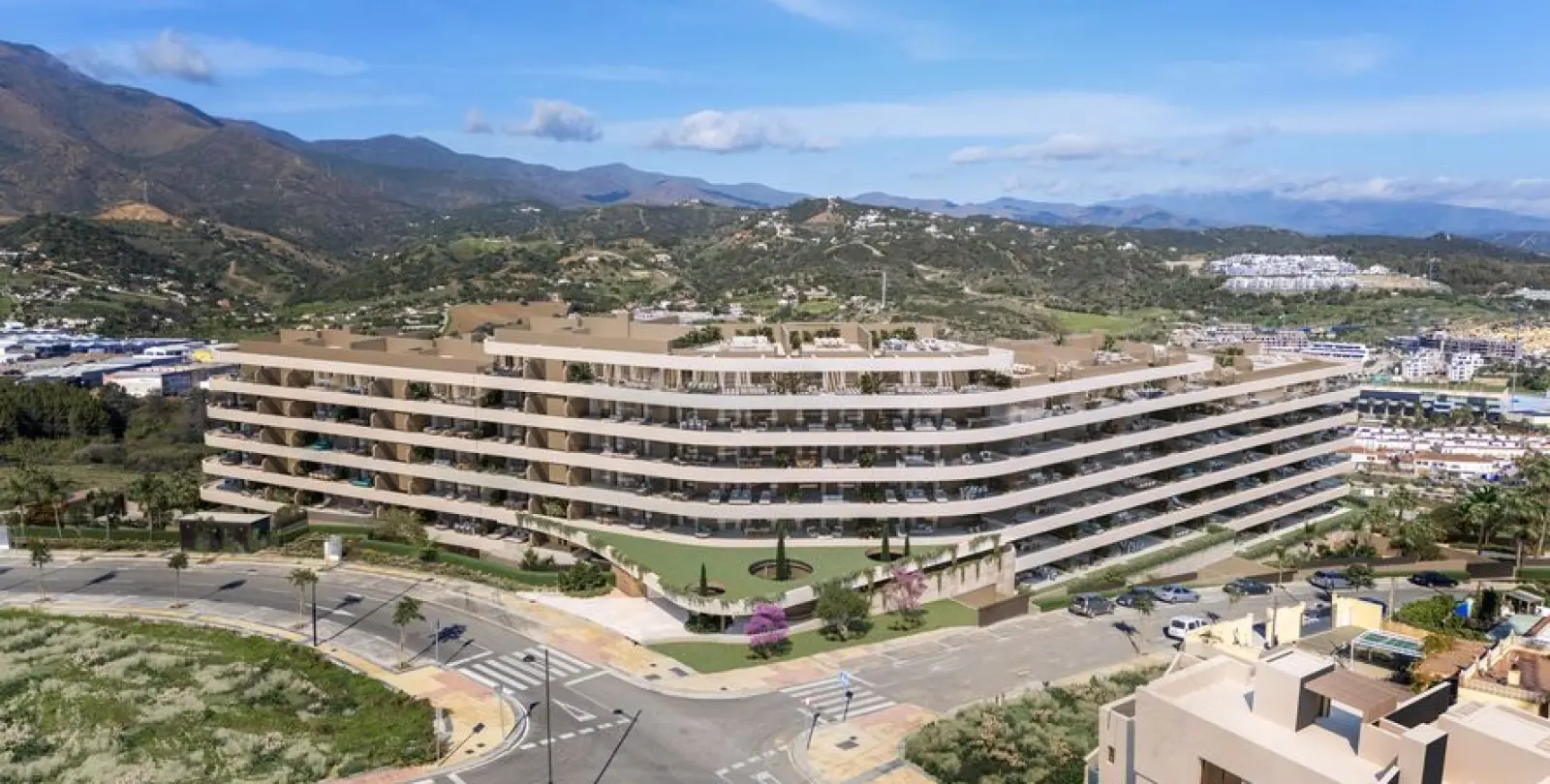 Venta de apartamento en planta baja en Estepona 1