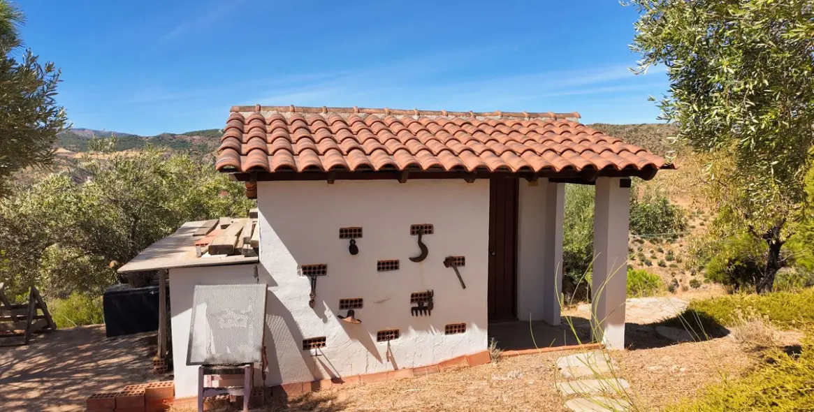 Sale of finca - cortijo in Ardales 6