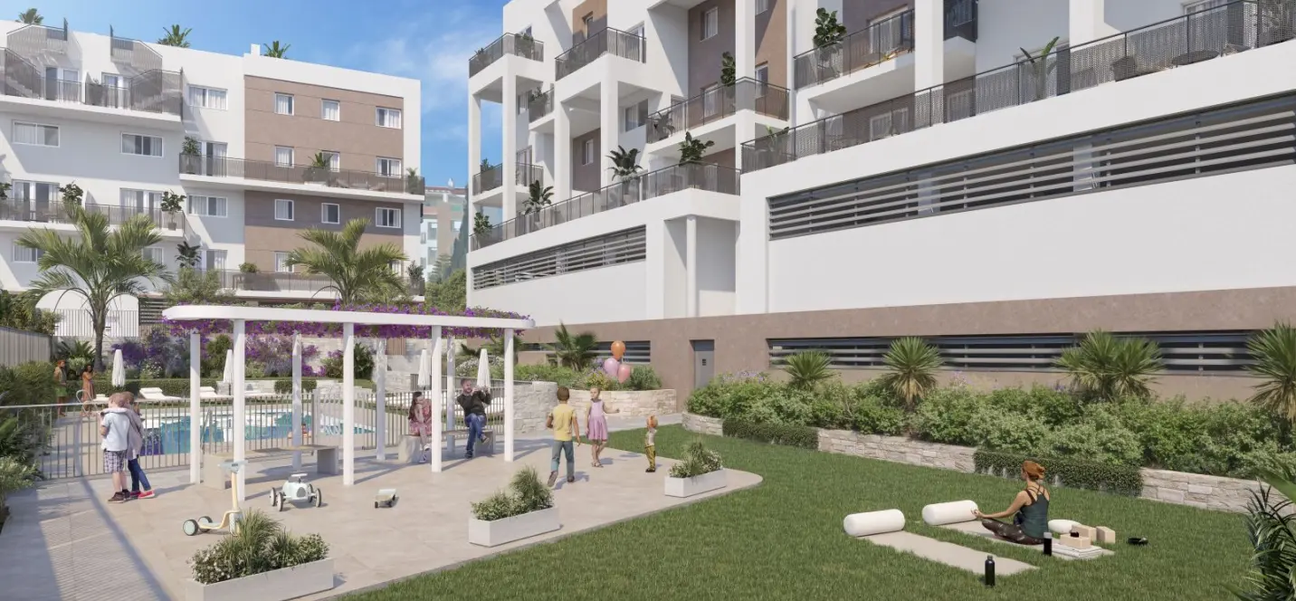 Sale of middle floor apartment in Vélez-Málaga 2