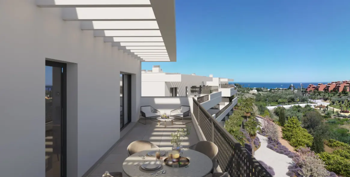 Sale of ground floor apartment in Estepona 13