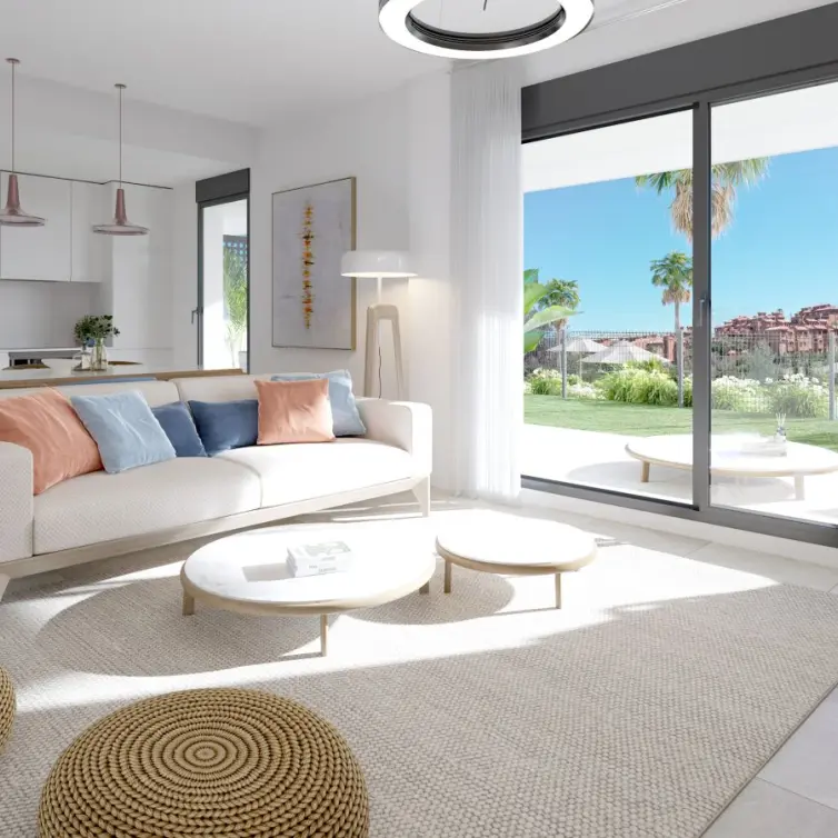 Sale of ground floor apartment in Estepona
