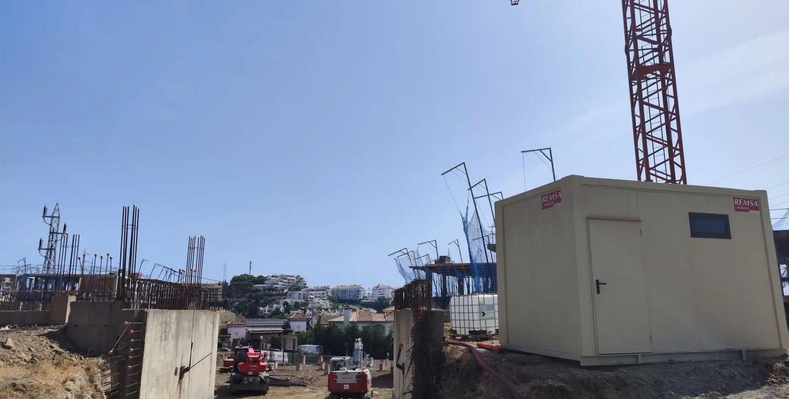 Продажа апартаментов на первом этаже в Mijas Costa 8