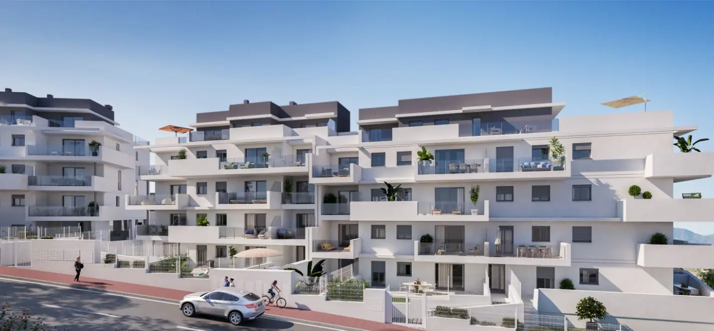 Sale of ground floor apartment in Manilva 0