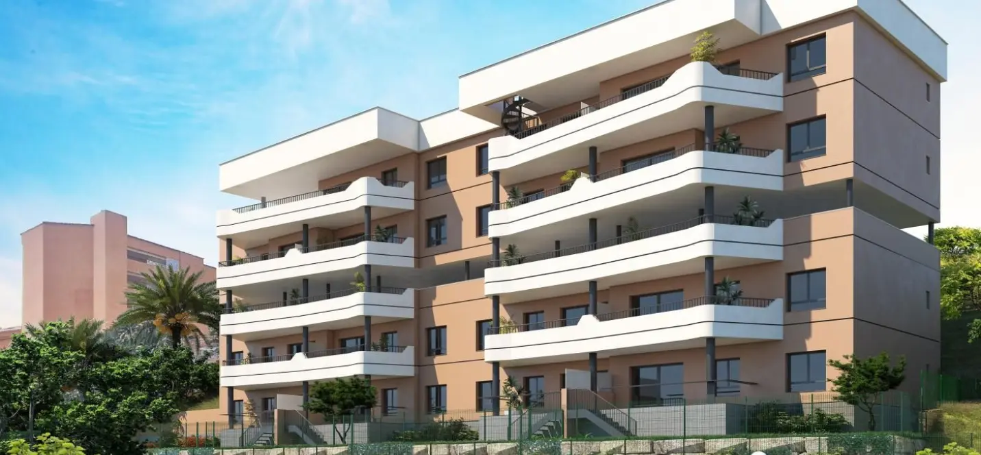 Sale of middle floor apartment in Los Pacos 0
