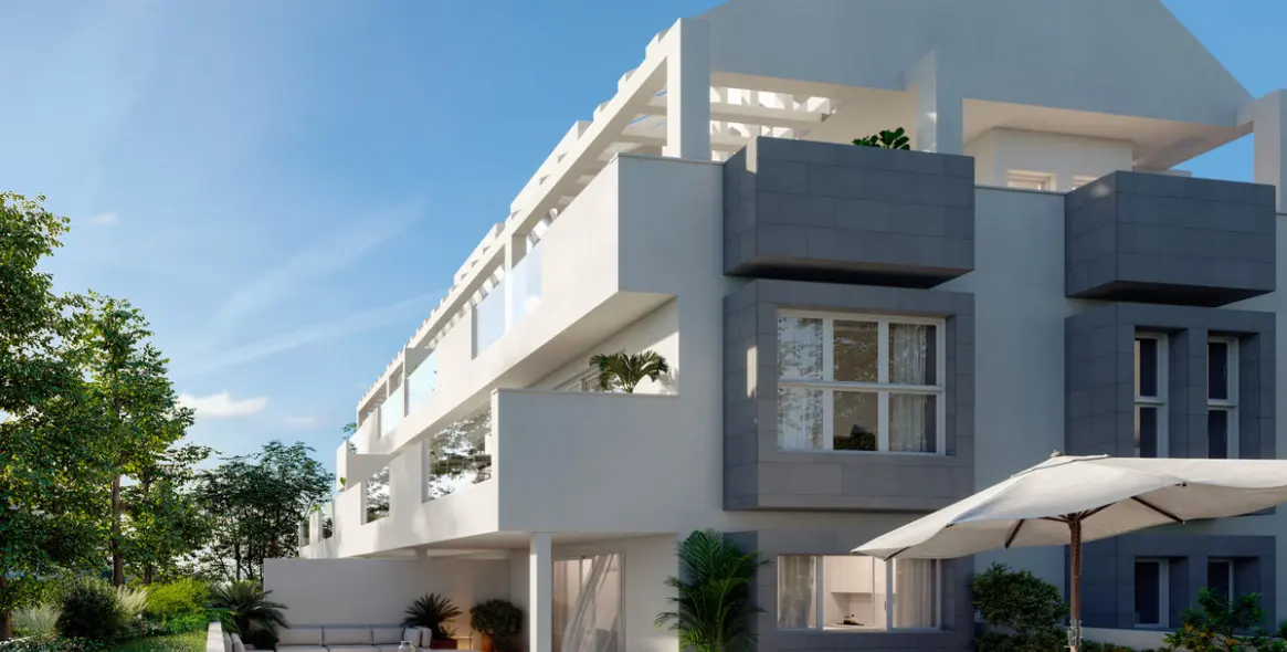 Продажа апартаментов на среднем этаже в Benalmadena Costa 2