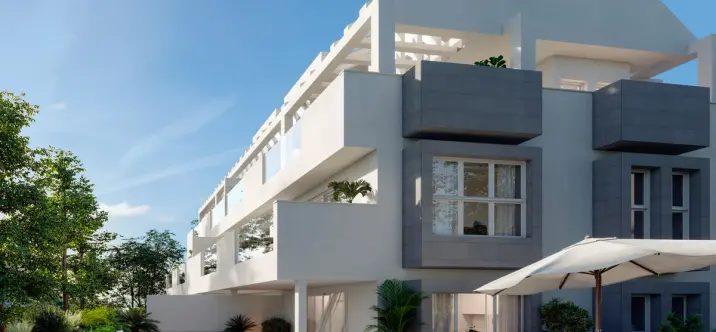 Продажа апартаментов на среднем этаже в Benalmadena Costa 1