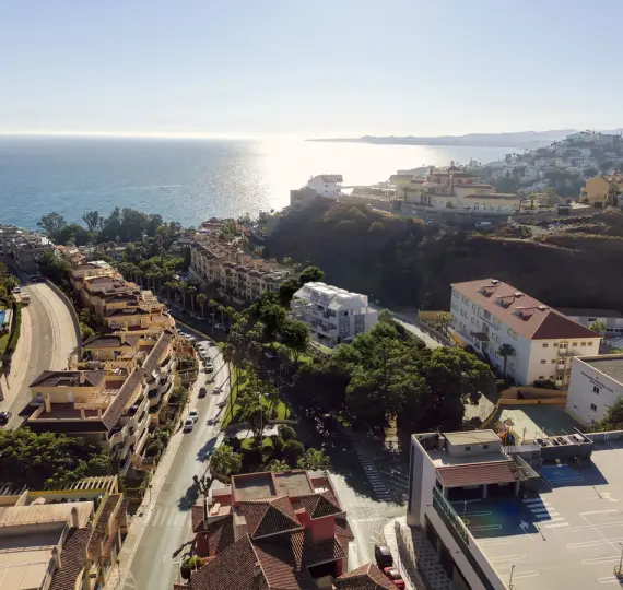 Продажа апартаментов на среднем этаже в Benalmadena Costa