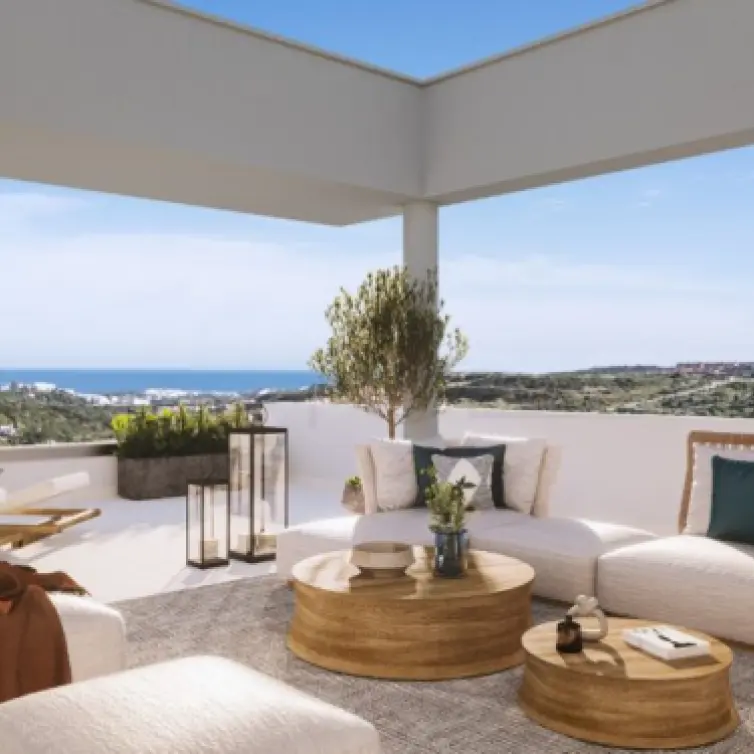 Sale of ground floor apartment in Estepona