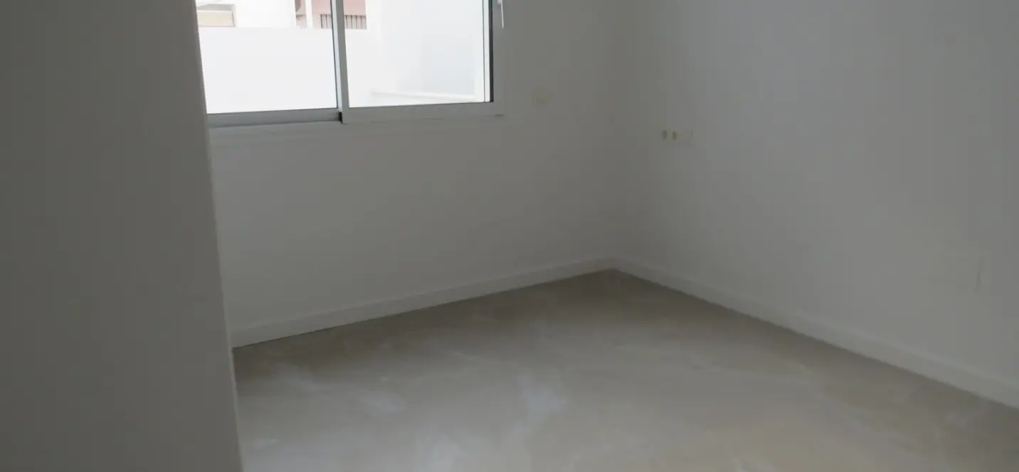 Sale of ground floor apartment in Fuengirola 1