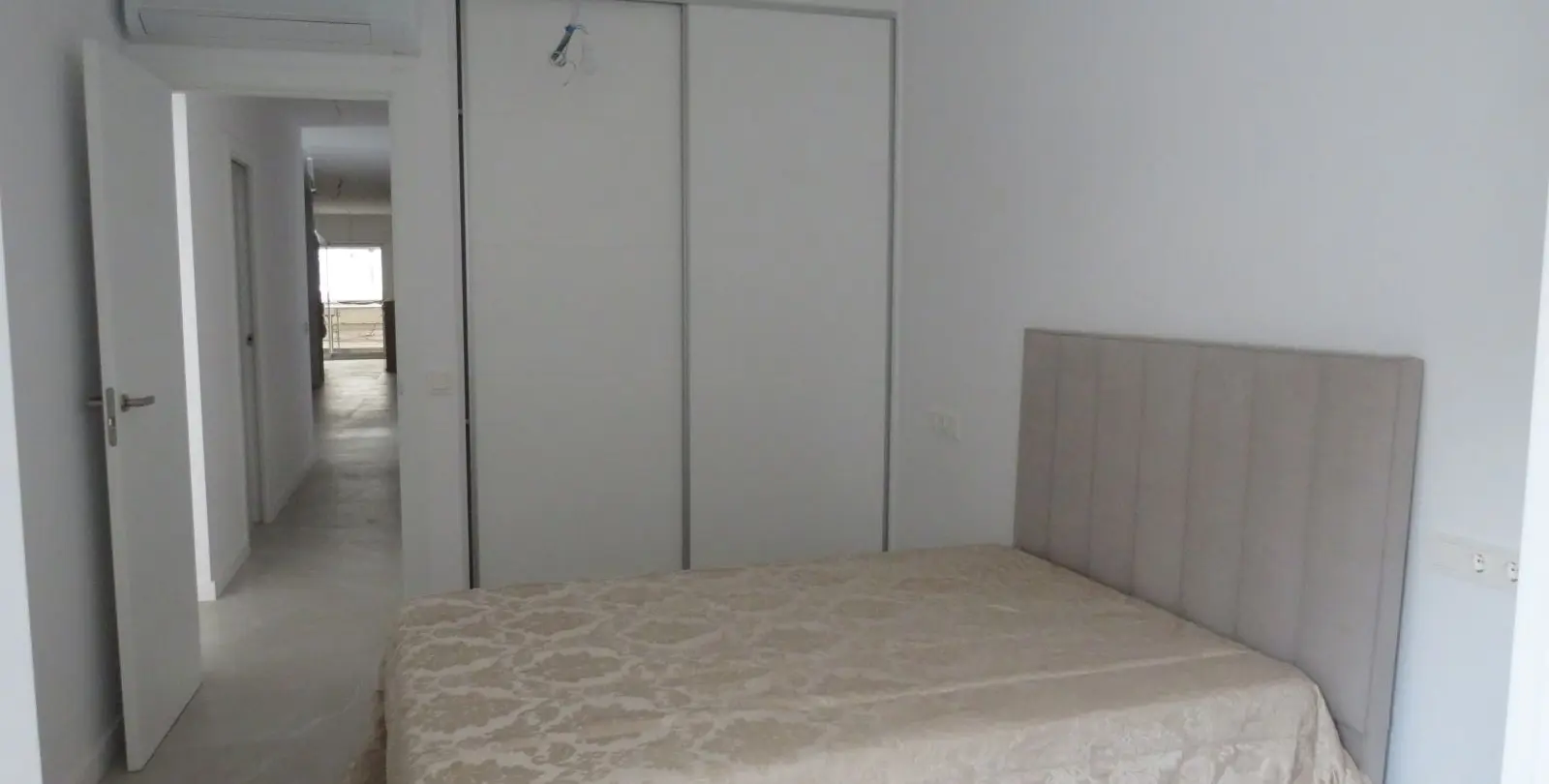 Sale of ground floor apartment in Fuengirola 10
