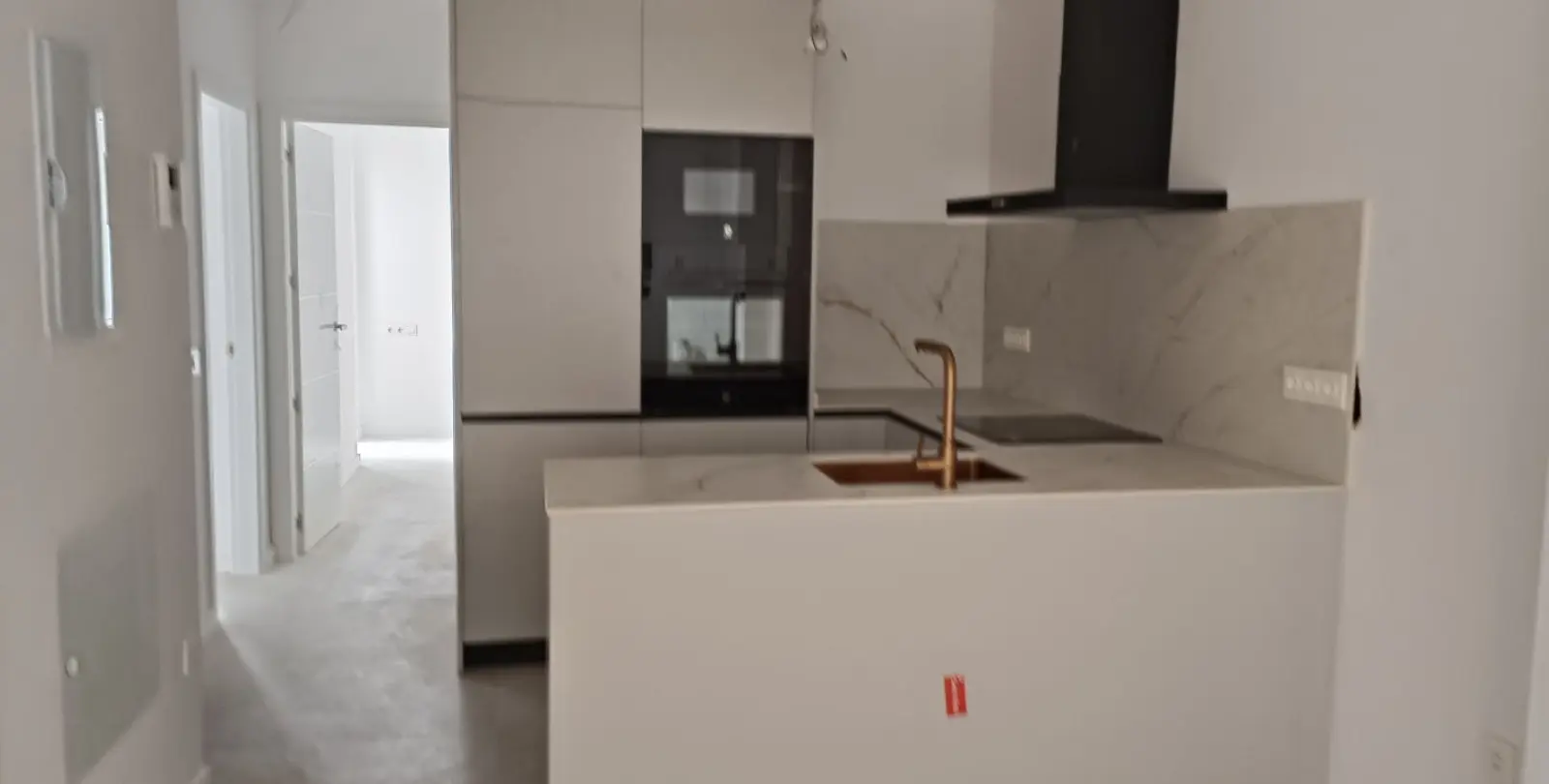 Sale of ground floor apartment in Fuengirola 46