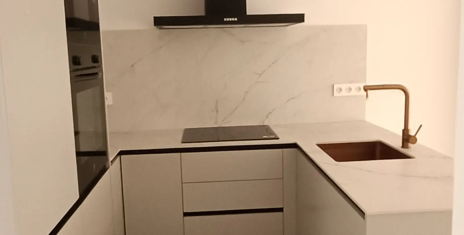 Sale of ground floor apartment in Fuengirola 48